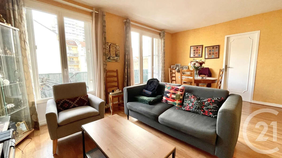 Appartement à VILLEURBANNE