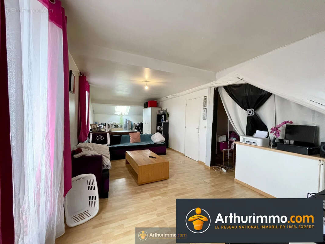 Appartement à COULOMMIERS