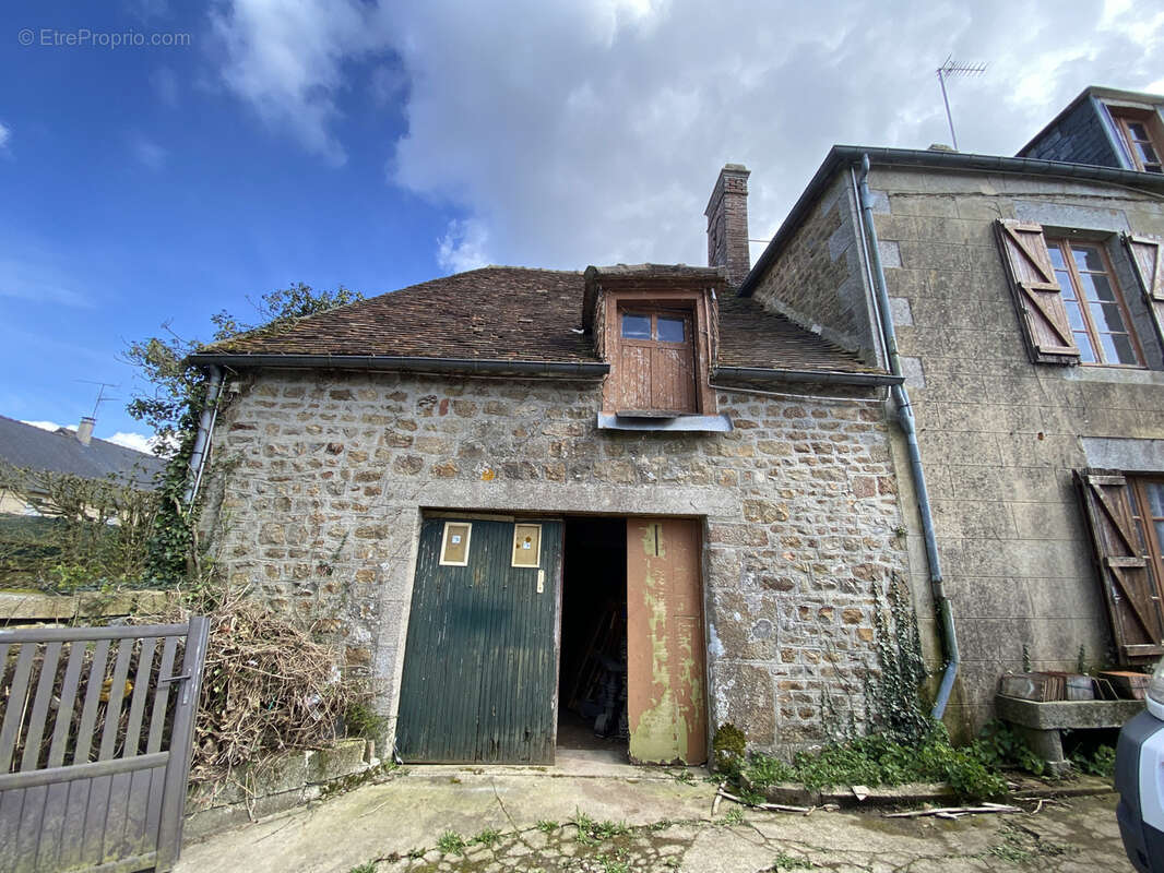 Maison à LIGNIERES-ORGERES