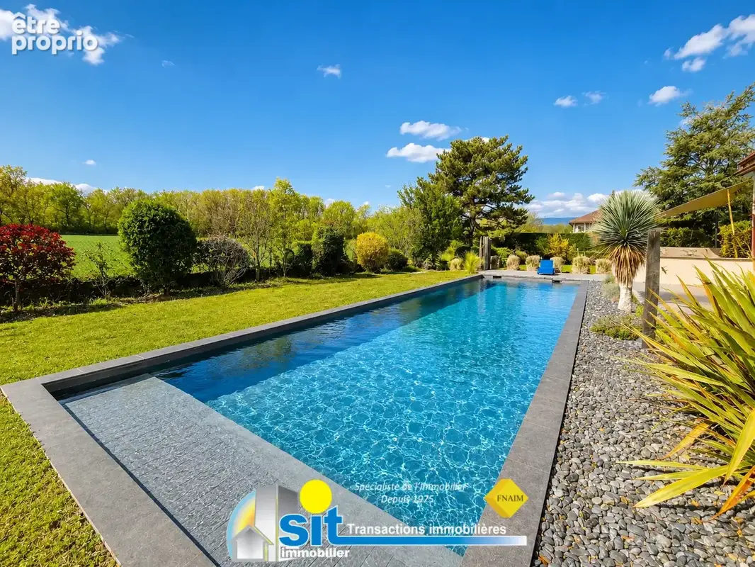 Villa 212 m2 sur les hauteurs de Roussillon   Calme absolu   Piscine   Terrain 1 616 m2 - photo 3