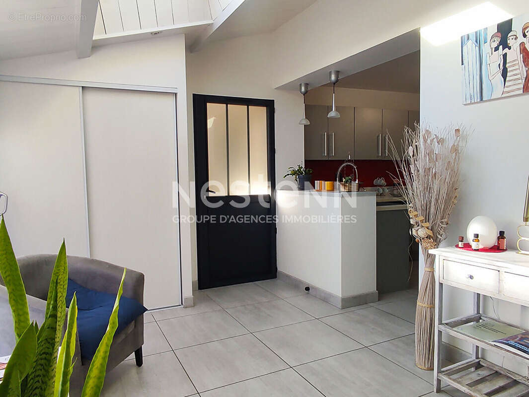 A VENDRE - ANGOULINS - Maison Familiale 4 Chambres - Garage - Terrasse - photo 3