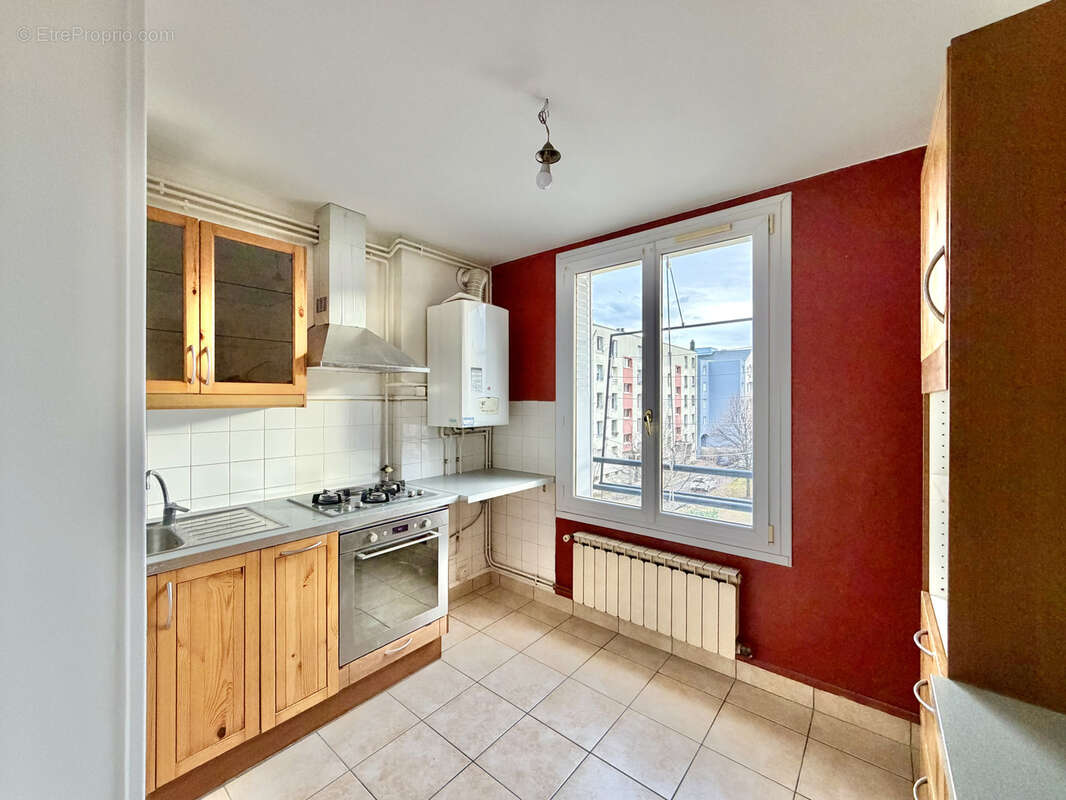 Appartement à FONTAINE