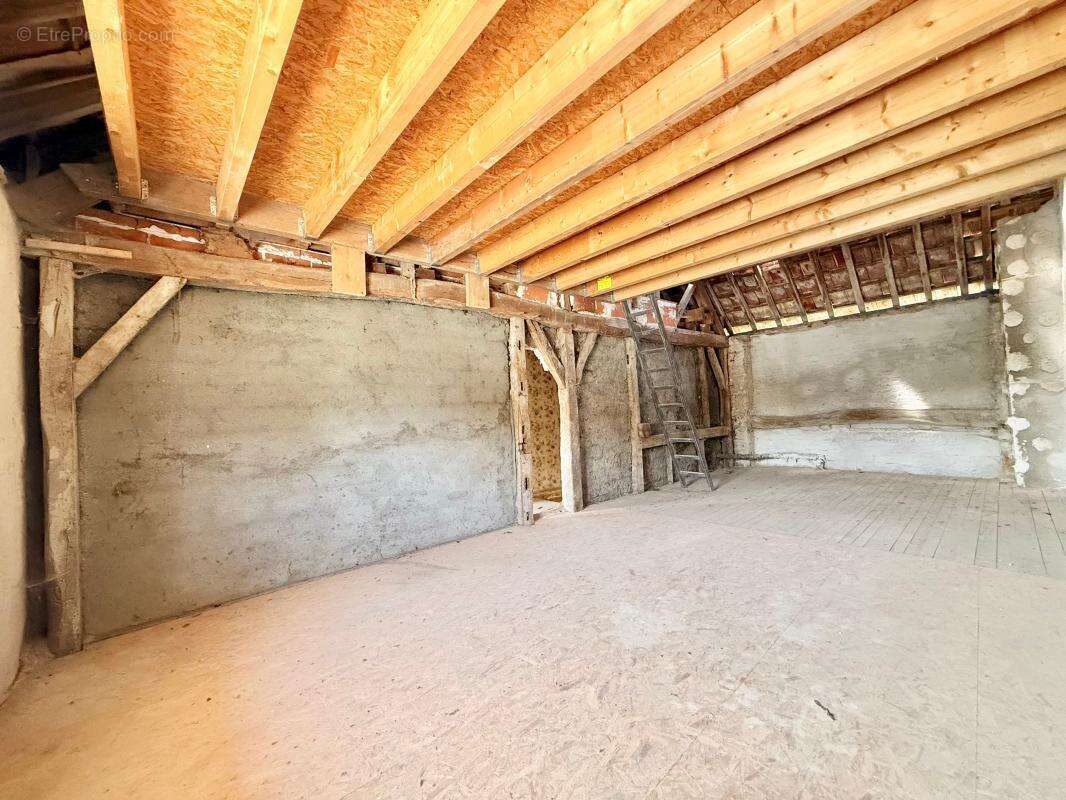 Grande maison 176 m² avec extension – Fort potentiel – Lamarche-sur-Saône - photo 9