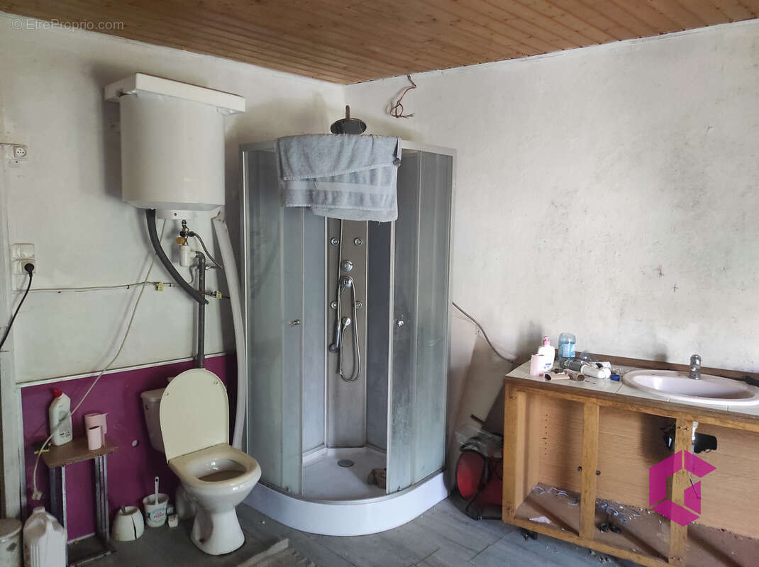 Maison de village en pierres - photo 8