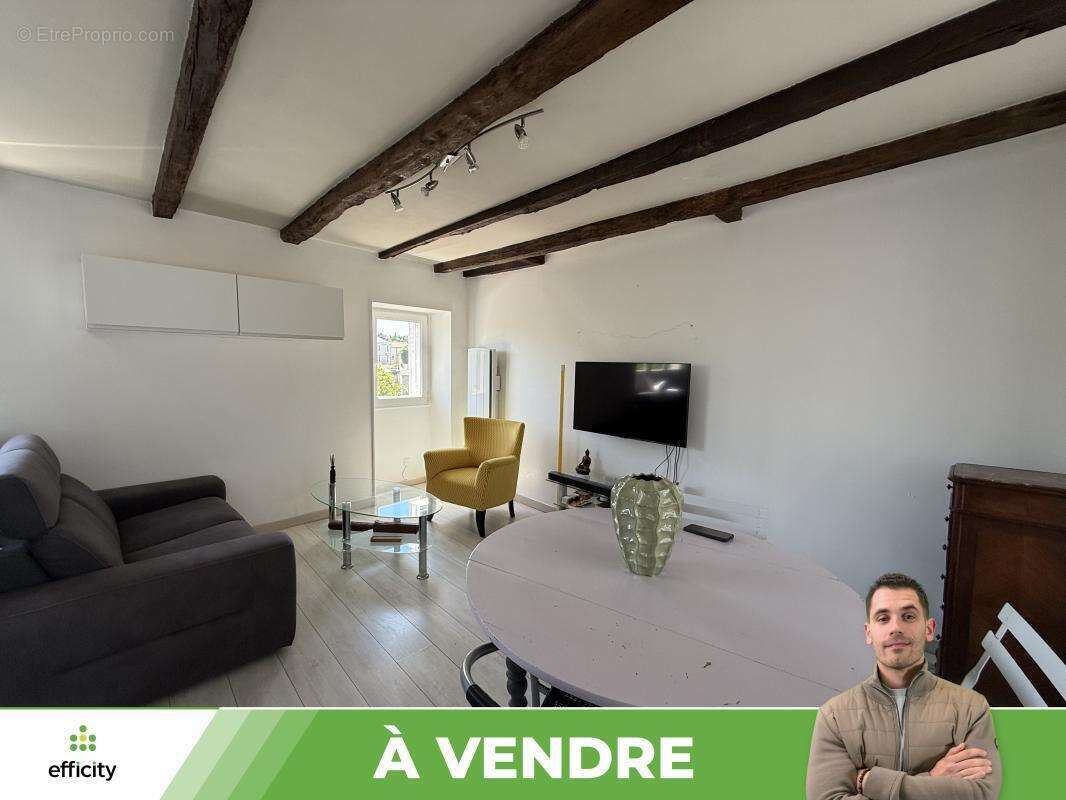 Maison à POITIERS