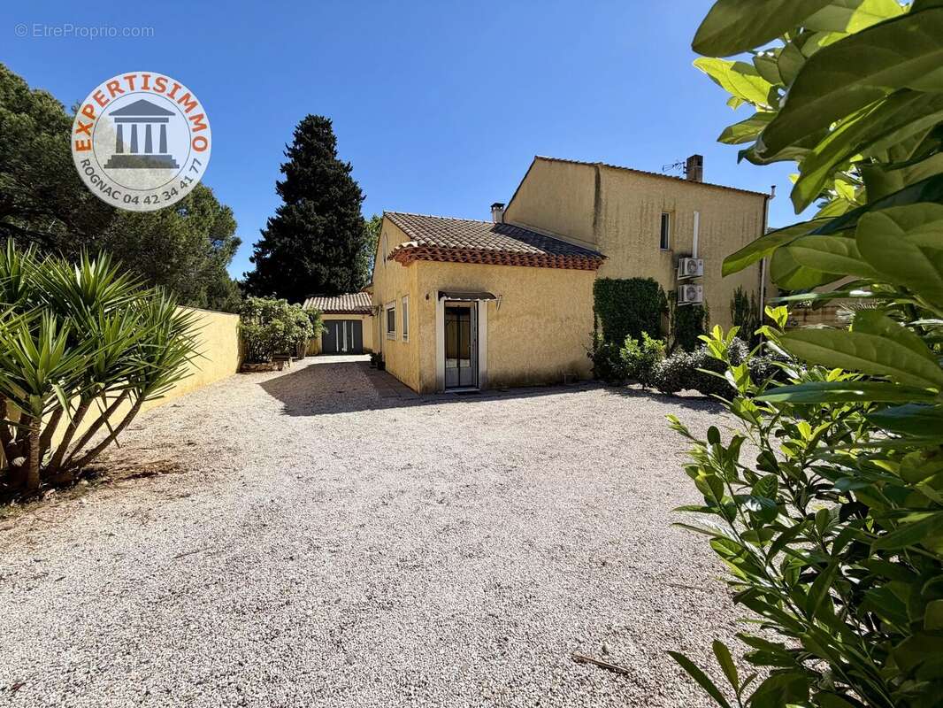 Maison T4 avec Garage et Jardin - photo 15
