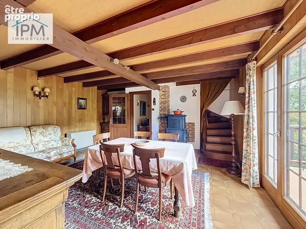 Lalaye ? maison familiale avec vue dégagée, terrain de 14,16 ares et dépendances - photo 8