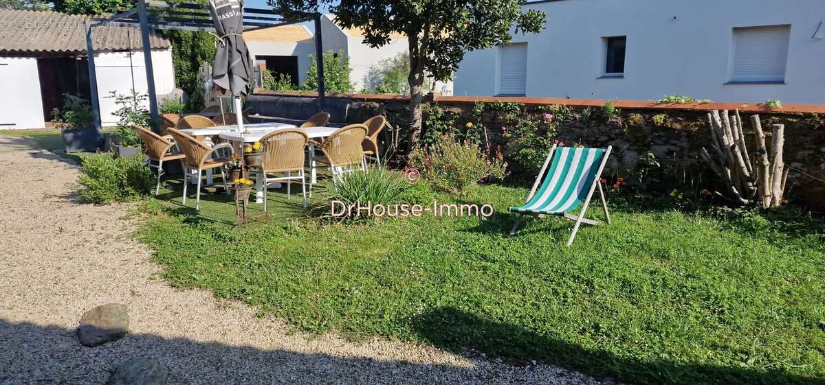 Commerce 244 m² à Falleron  - photo 8