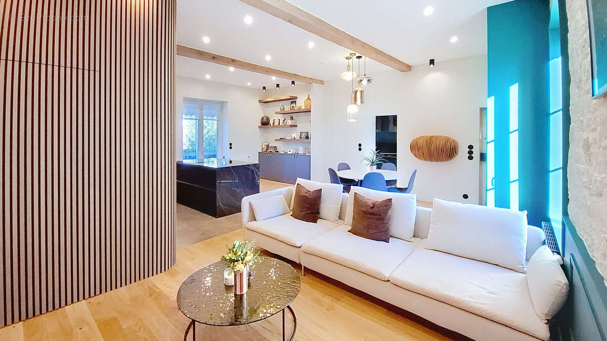 Appartement à IRIGNY