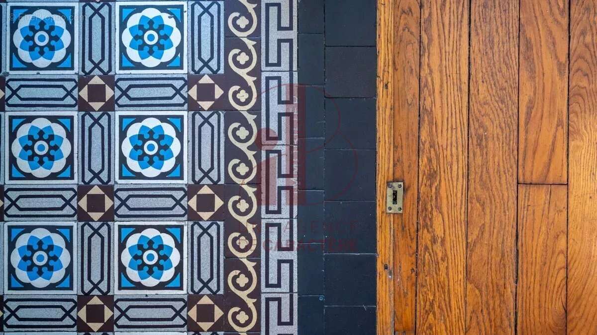 Maison à FONTAINEBLEAU