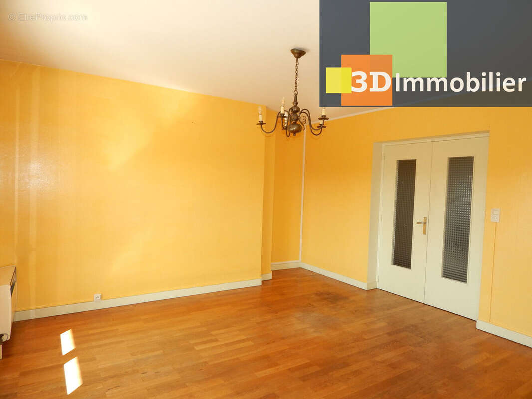 Photo 5 - Appartement à LONS-LE-SAUNIER