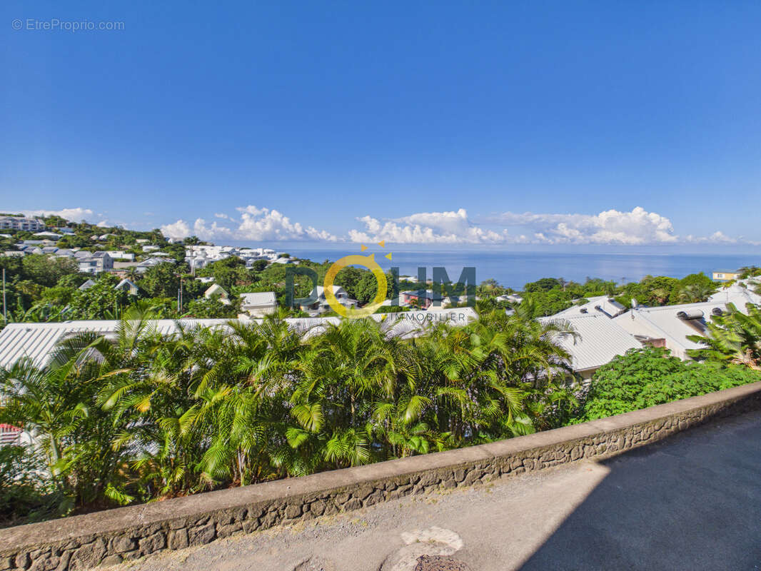 Appartement à LES AVIRONS