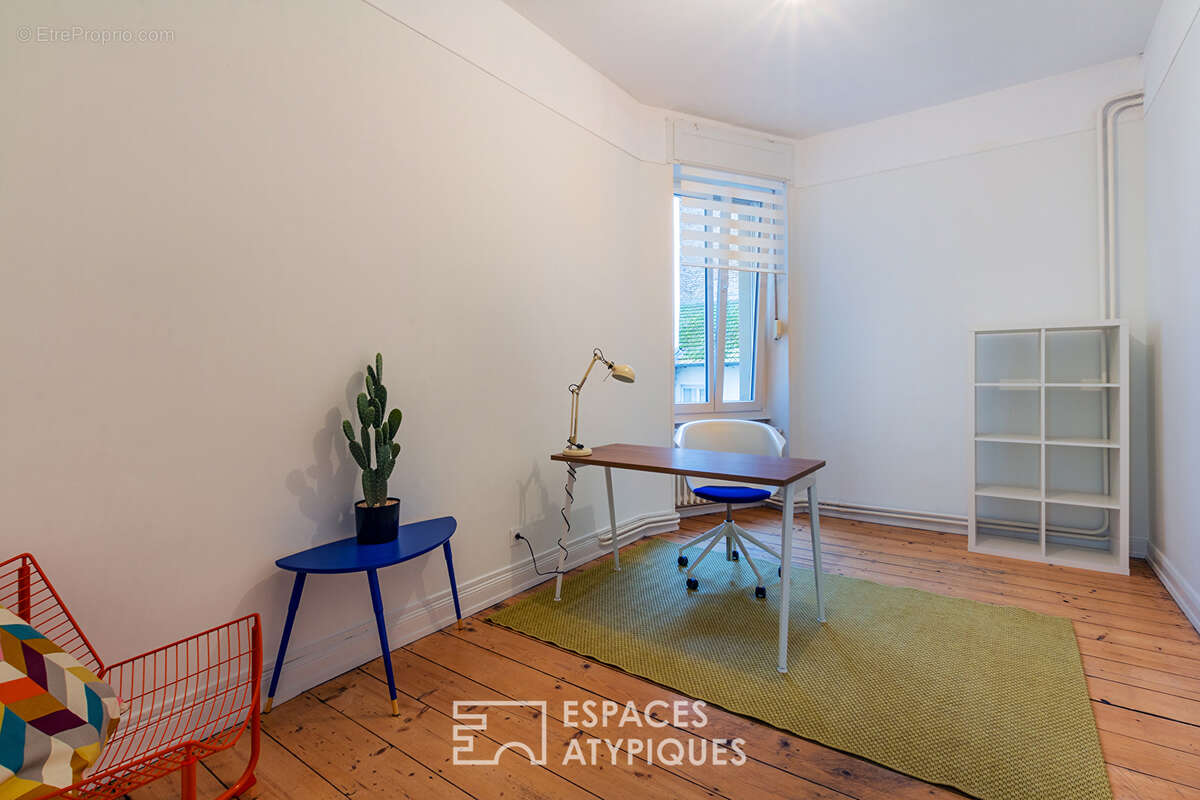 Bureaux de caractère au coeur de la Neustadt - photo 3