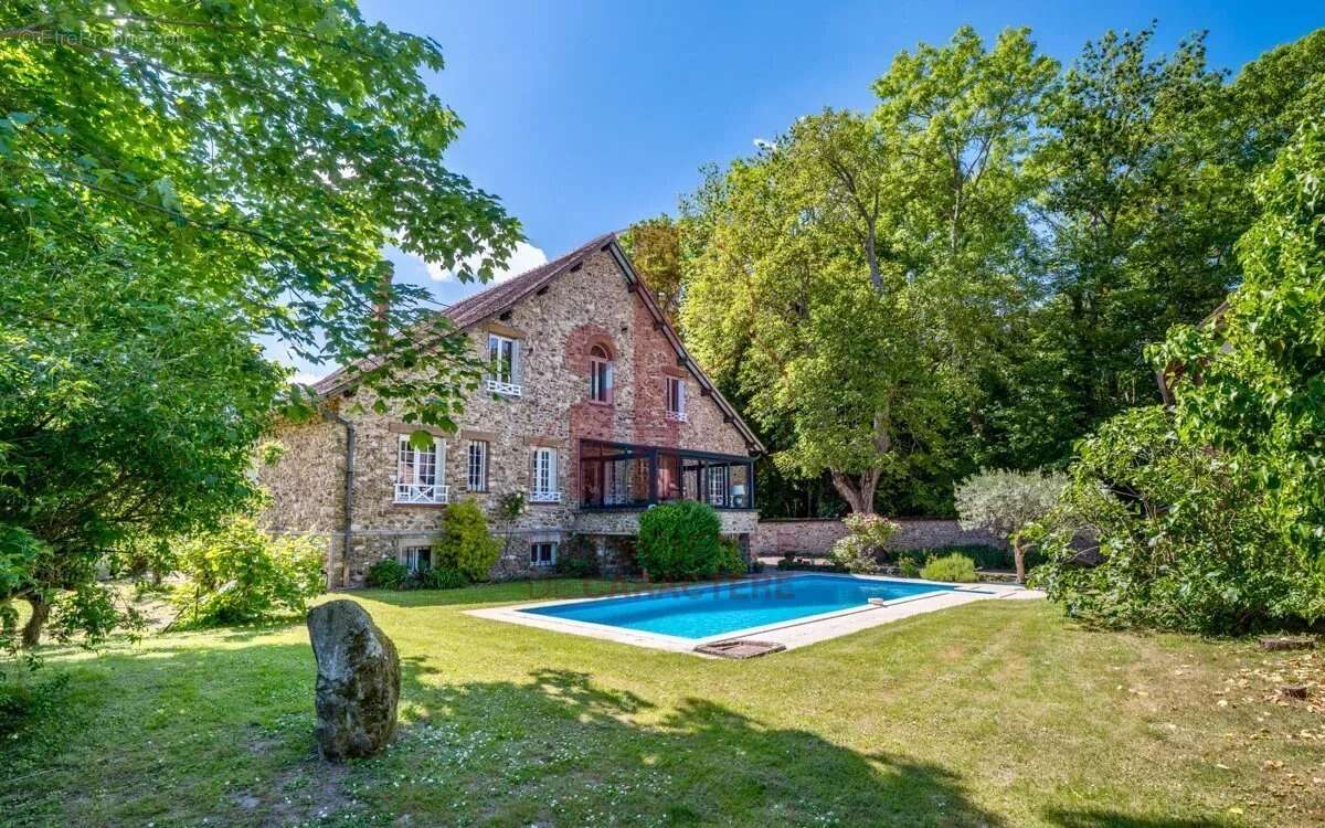 Maison à BOISSISE-LA-BERTRAND