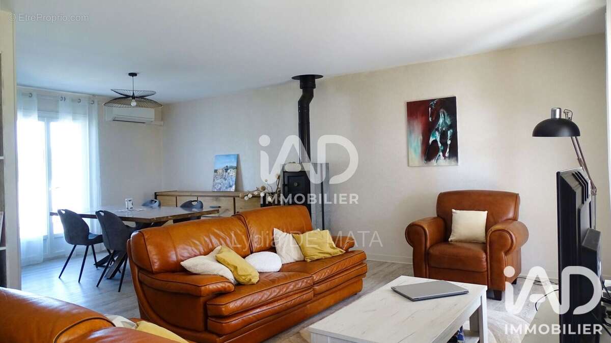 Maison 138 m² à Ondes  - photo 3