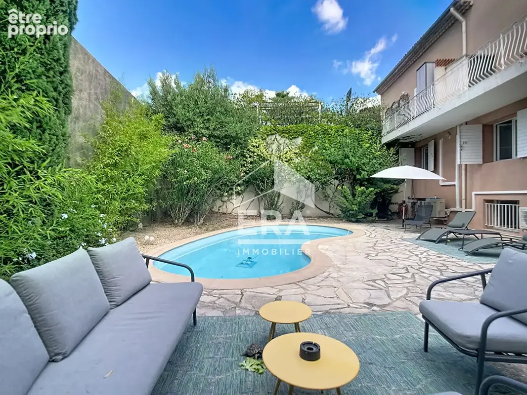 A vendre marseille 13009 appartement 5pièces 179 m2 - jardin, piscine+cave +garage-quartier du cabot - photo 3