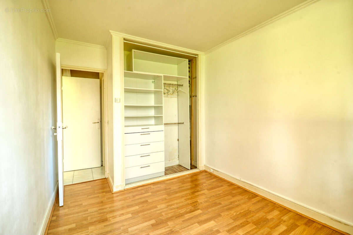 Charmant 2 pièces au calme 45 m² avec parking et cave à 600 m du RER B - photo 6