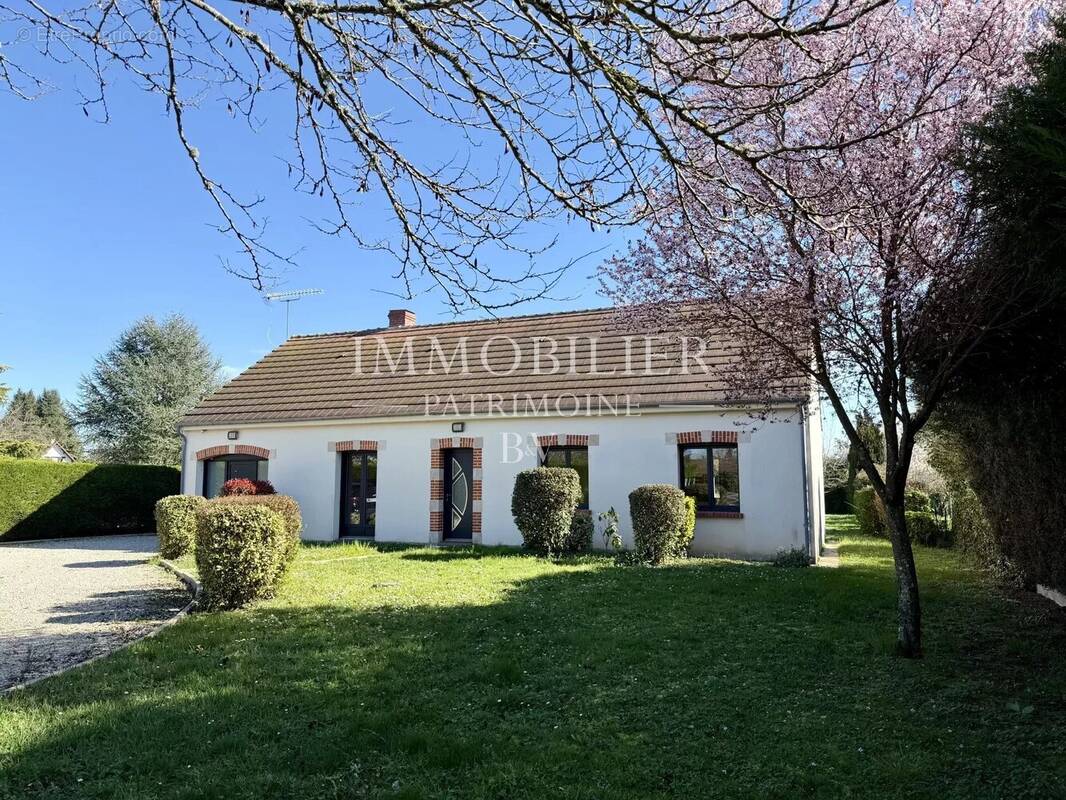 Maison à CEPOY