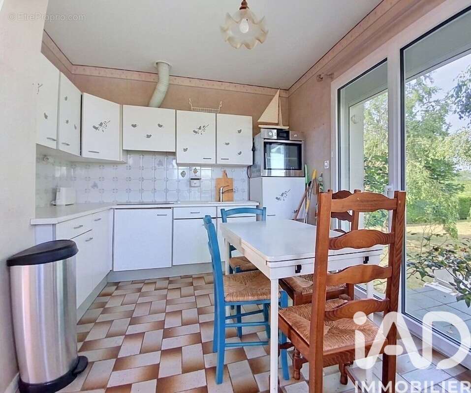 Maison 85 m² à Pleugueneuc  - photo 6