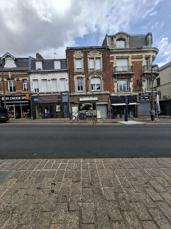 Maison 202 m² à Saint-Quentin  - photo 2