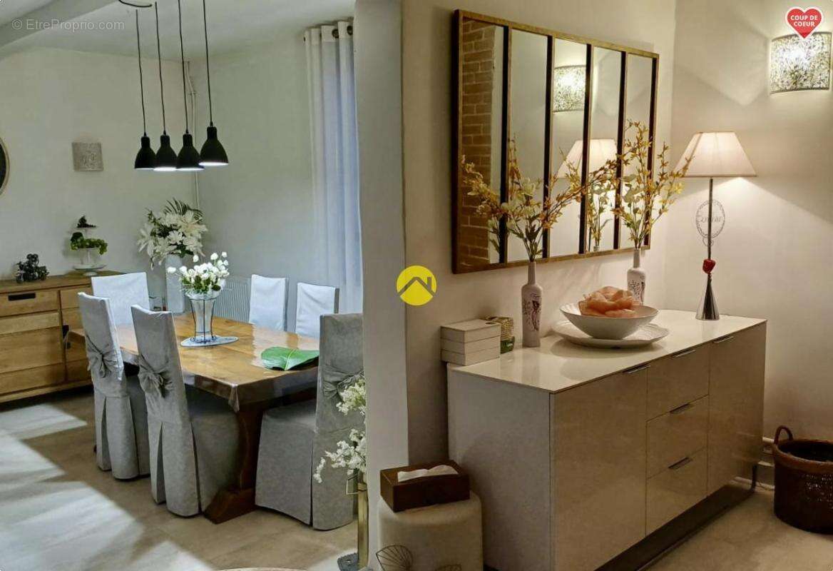 Maison à SAINTE-ALVERE