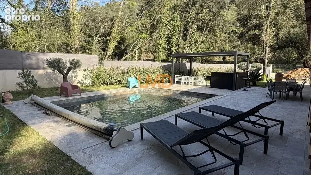La Motte (83920)-Villa plain-pied RT2020-Piscine-Ecrin de verdur - photo 5