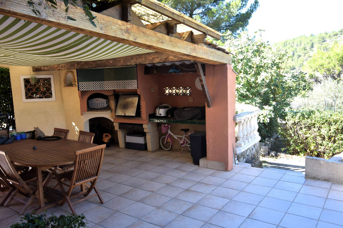 Maison à CARNOUX-EN-PROVENCE