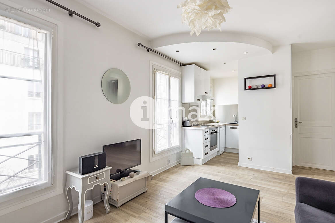 Appartement à LEVALLOIS-PERRET