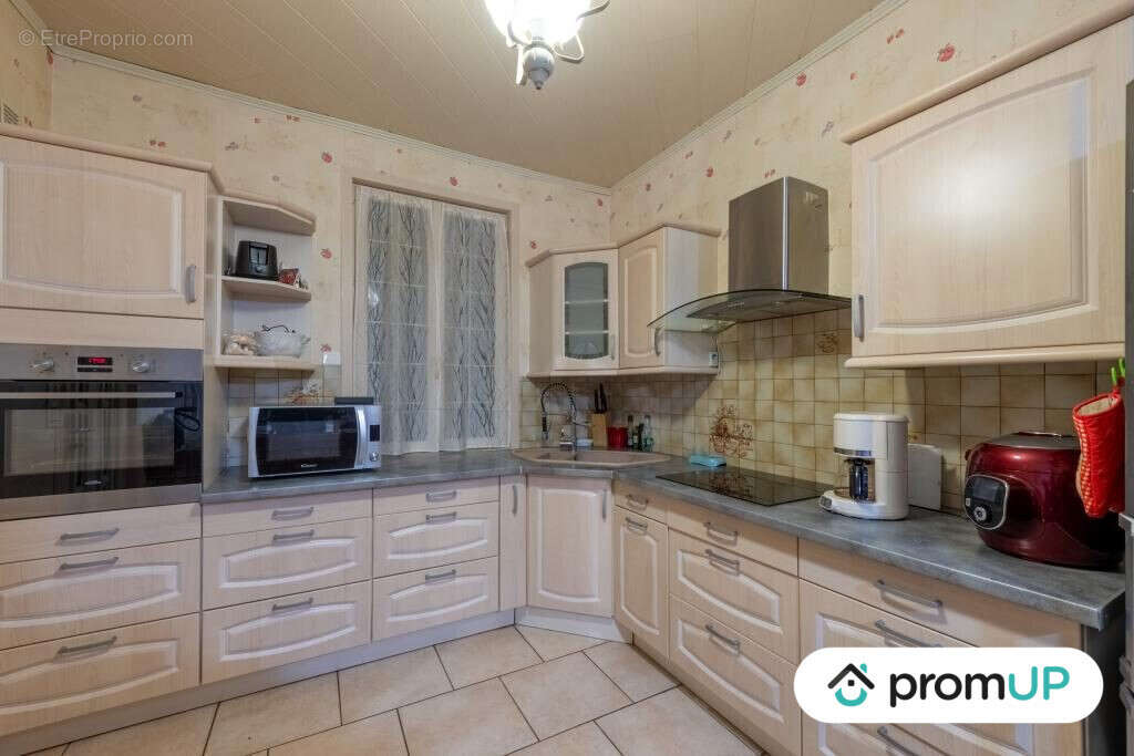 Maison à MONCHAUX-SORENG