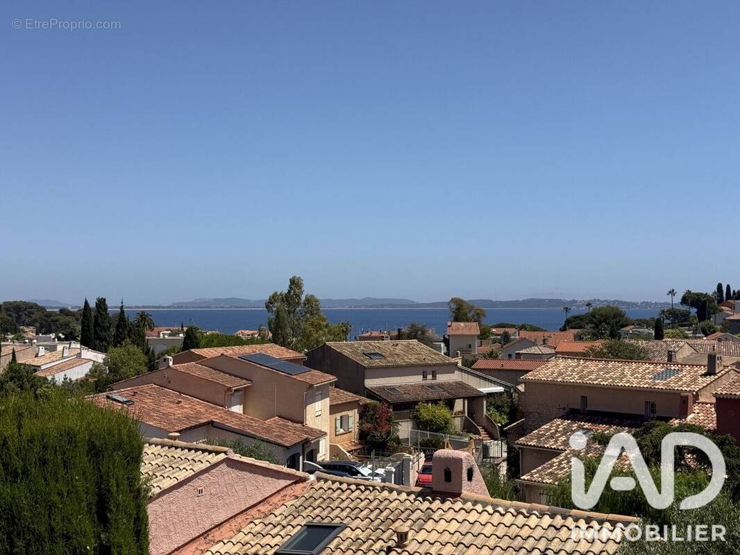 Photo 1 - Appartement à CARQUEIRANNE