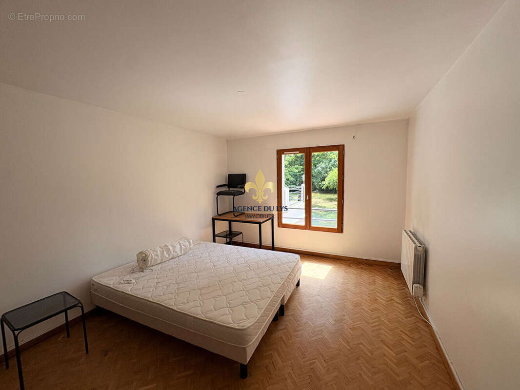 Appartement à GOUVIEUX