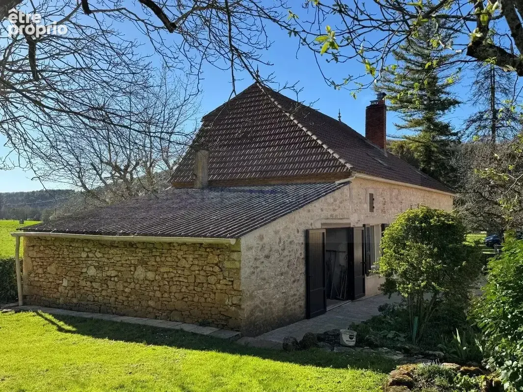 Belle propriété de campagne avec piscine sur 3.7 ha de terrain - photo 30