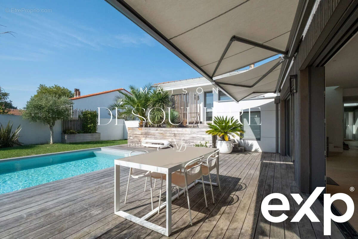 Maison à LA ROCHELLE