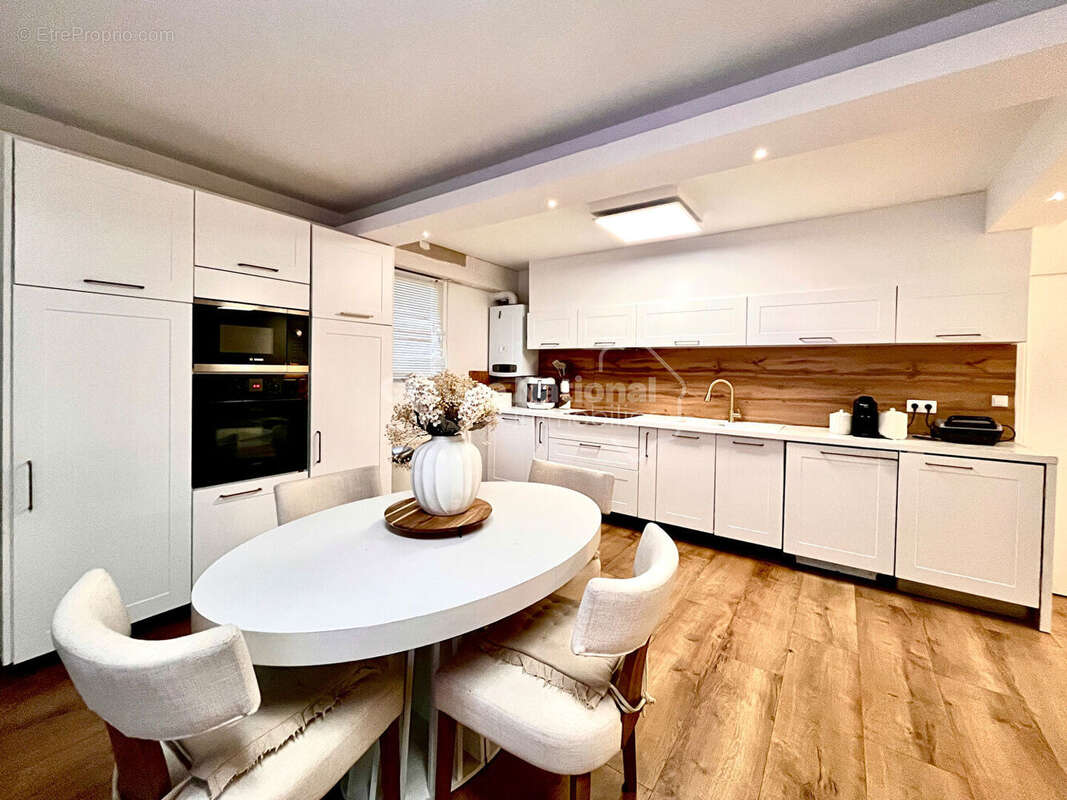 Appartement T3 de 70 m2 avec jardin privatif et parking - photo 3