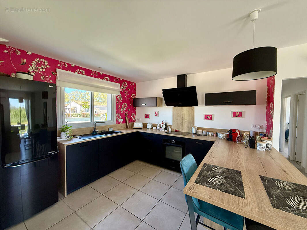 Maison à SAINT-SYLVESTRE-SUR-LOT