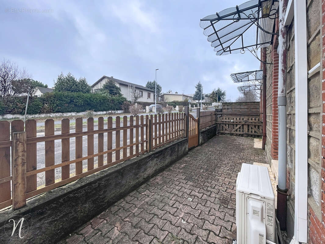 Appartement à LA TALAUDIERE