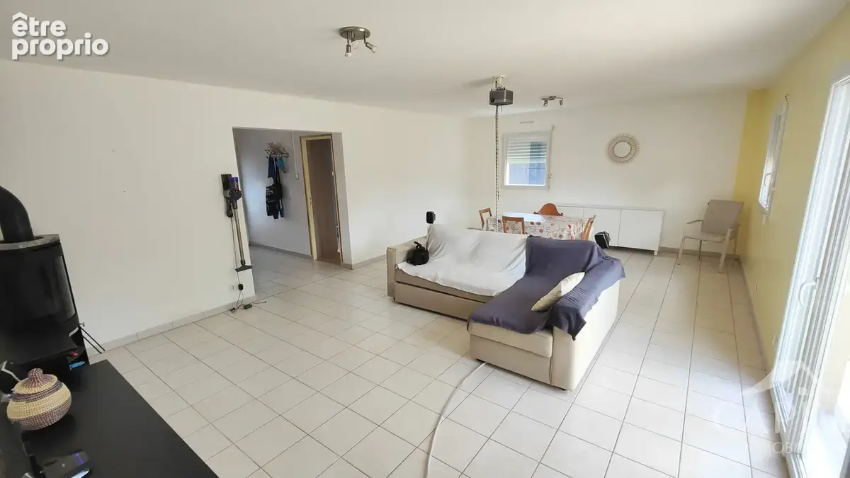 Maison Saint Marc Le Blanc 192 m2, 6 ch, PAC, chauffage au sol, terrain 3125m² - photo 4