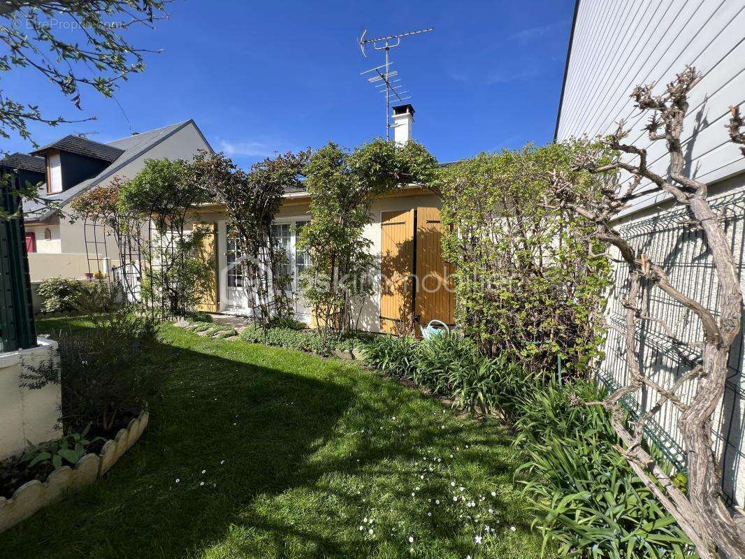 Maison à MAGNANVILLE