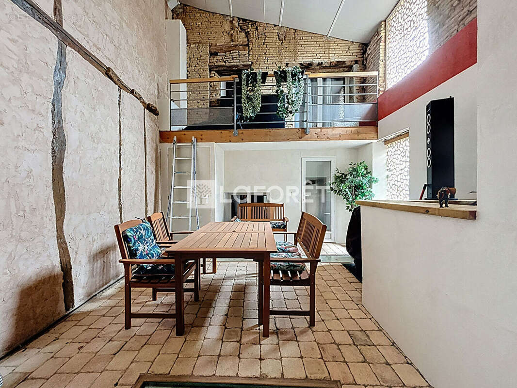 Maison à VILLEMUR-SUR-TARN