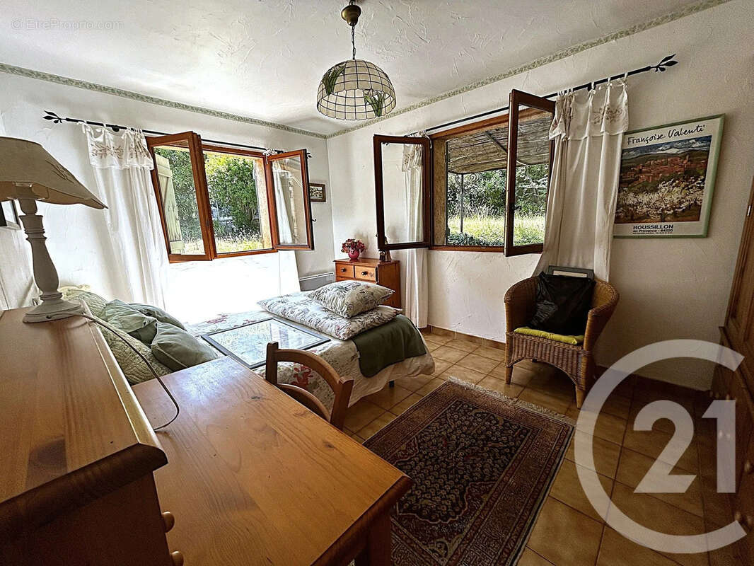Maison 211 m² à Roquefort-Les-Pins  - photo 15