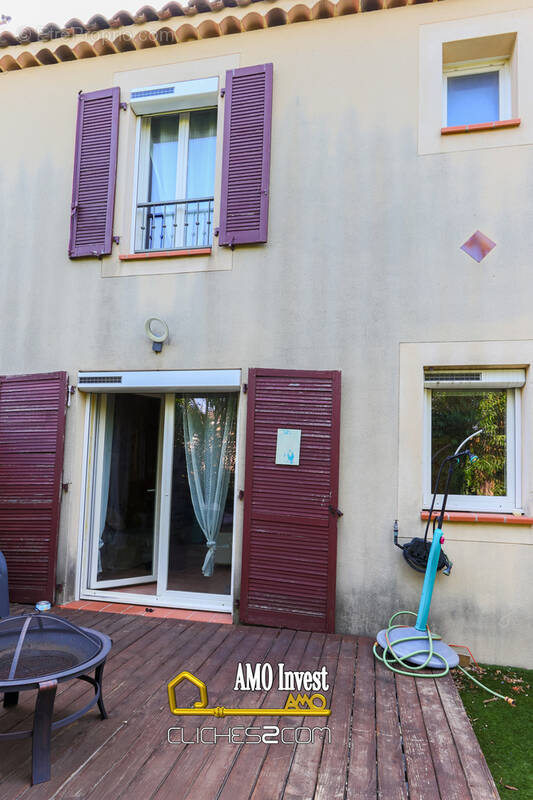 Maison à MORIERES-LES-AVIGNON