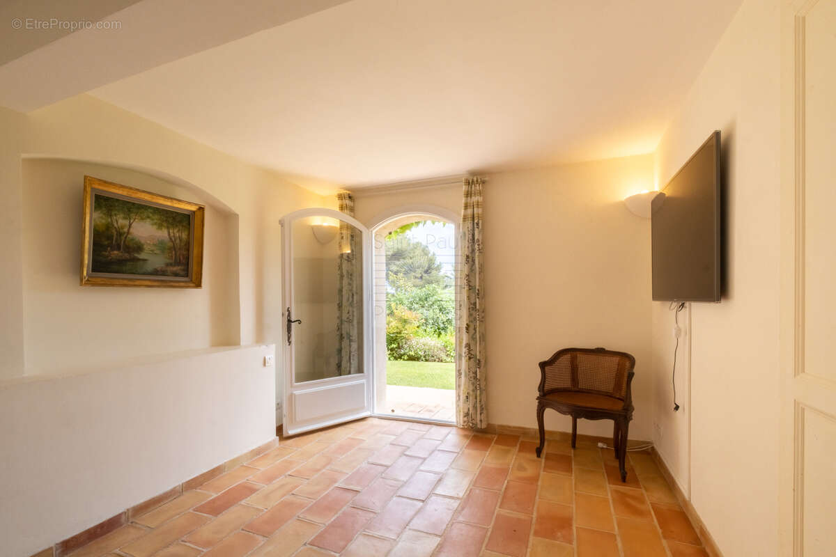 Maison à LA COLLE-SUR-LOUP