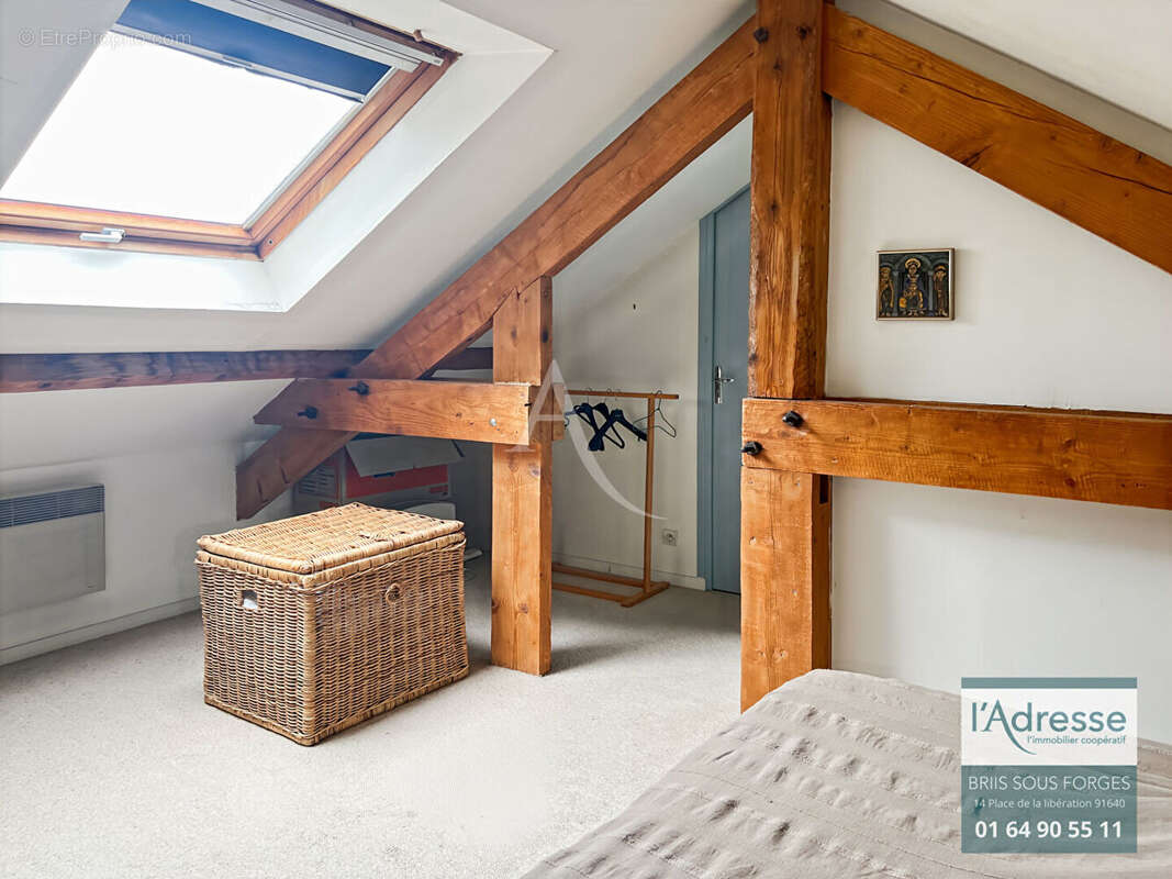 Maison à FONTENAY-LES-BRIIS