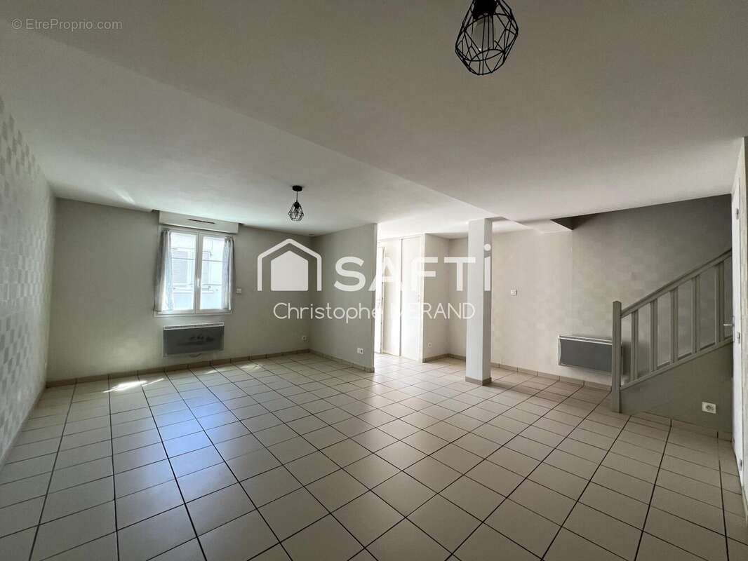 Photo 4 - Maison à DANGE-SAINT-ROMAIN