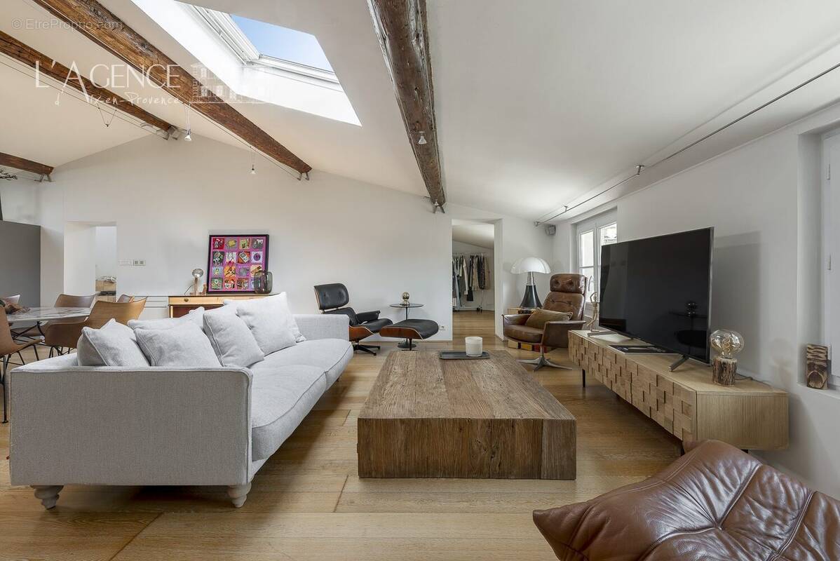 Appartement à AIX-EN-PROVENCE