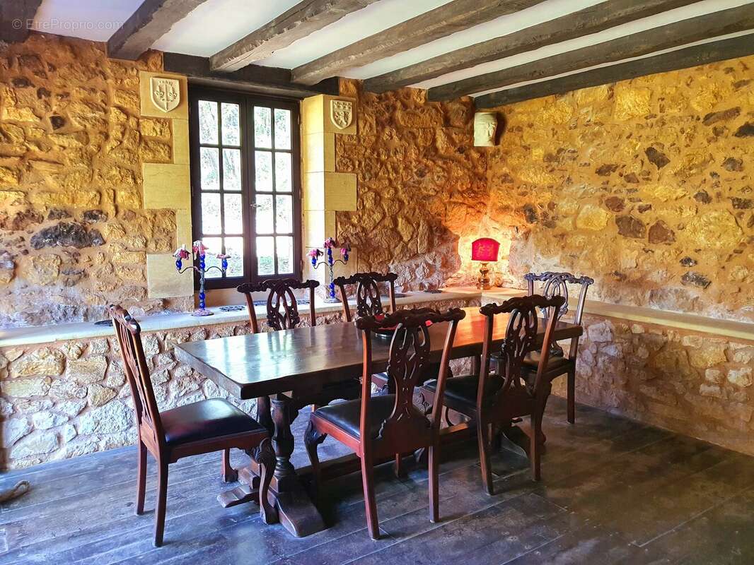 Maison à MONFLANQUIN