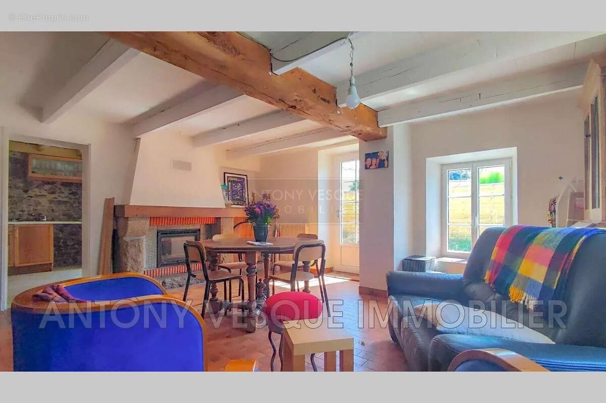 Maison à BLAINVILLE-SUR-MER