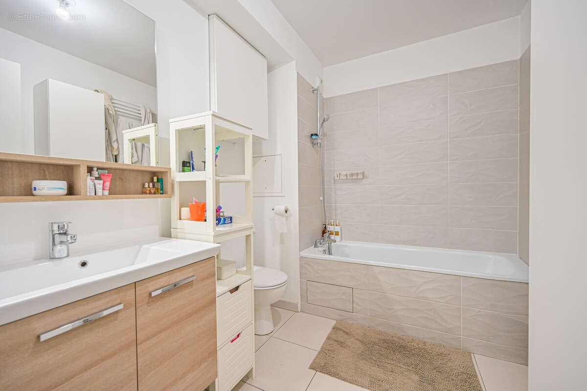 Appartement 83 m² à Creteil  - photo 9