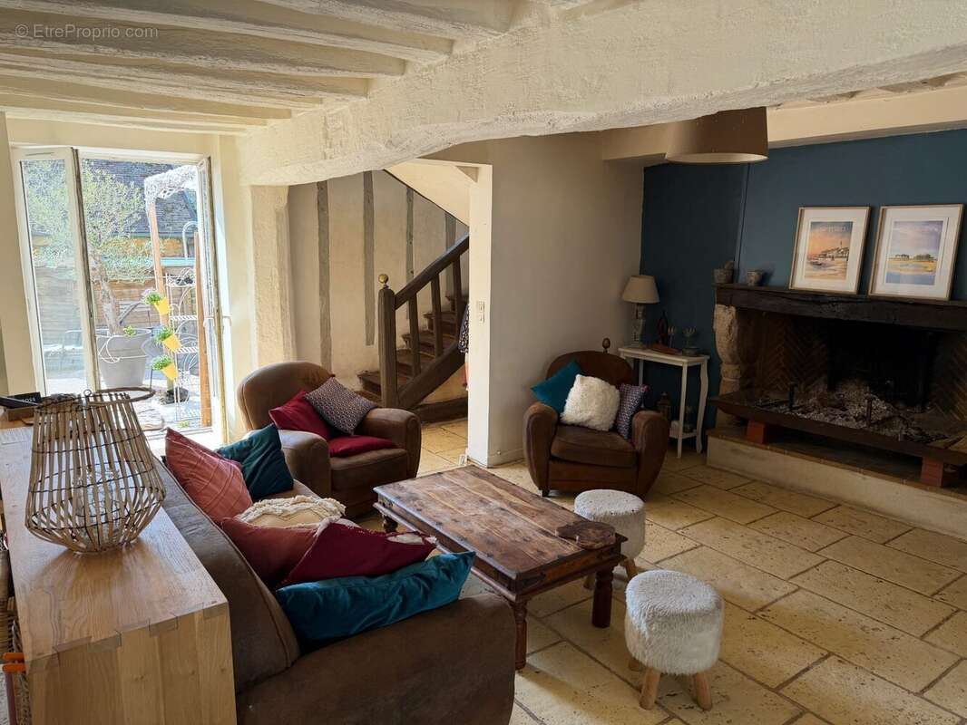 Maison à PACY-SUR-EURE