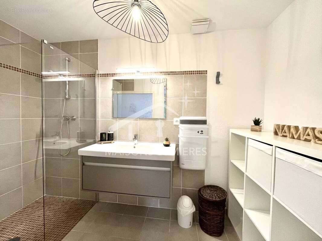 Appartement à ROUSSILLON